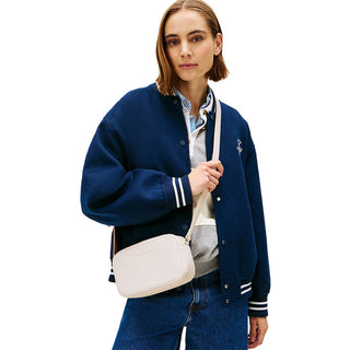 BOLSO BANDOLERA CON LOGO METALIZADO AW0AW18115