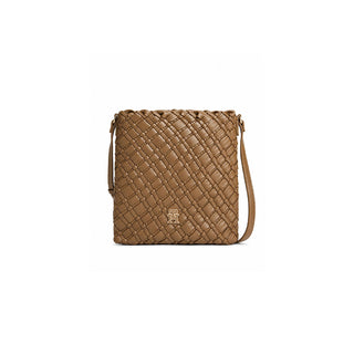 BOLSA ELEGANTE Y FUNCIONAL CON ACABADOS ICÓNICOS AW0AW18158