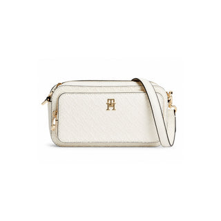 BOLSO BEIGE CRUZADO TIPO CÁMARA CON MONOGRAMAS TH